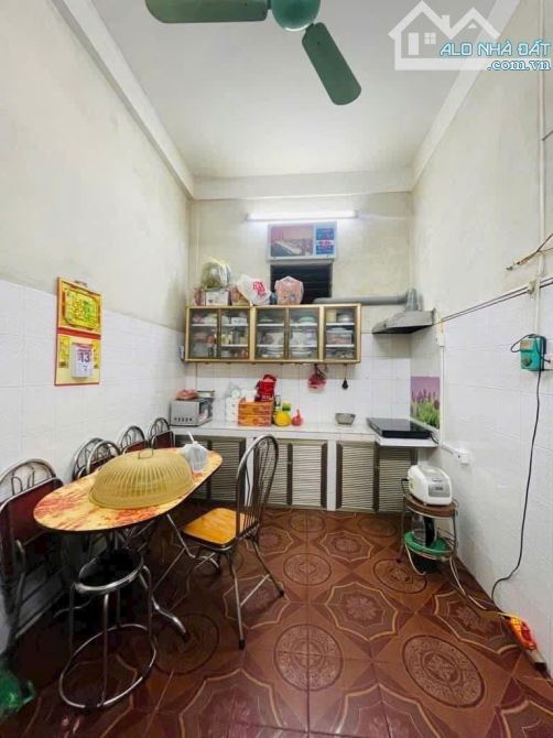 BÁN NHÀ Mặt Ngõ Phương Mai, Đống Đa, DT 42m, 4 Tầng, MT 4m, G.iá 19,2 tỷ - 2