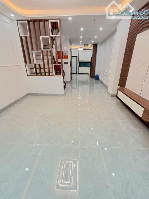 Giảm 1 tỷ- Bán Nhà Phố 50m2- 7T- Khu Cổng Đồng La Khê- Đường 2 ô tô tránh- Nhỉnh 15 tỷ - 2