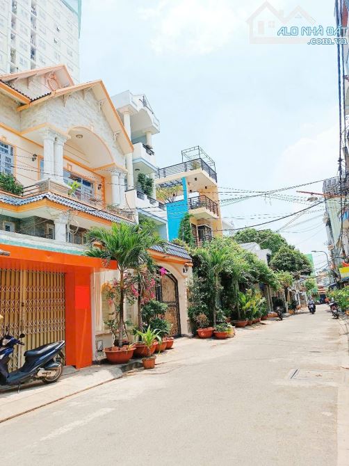 4.5 TỶ 🚦HÒA BÌNH, TÔ HIỆU - GẦN CHỢ CÂY KEO - DT ( 4 X 8 ), 2 TẦNG - HẺM 6M XE HƠI TỚI NH - 2