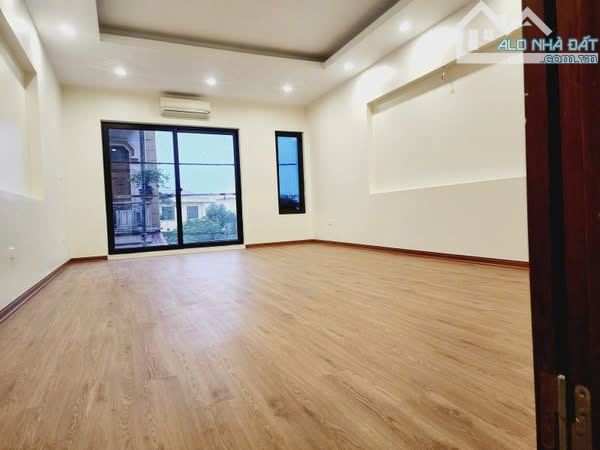Bán nhà Doãn Kế Thiện Cầu Giấy Phân Lô Ô Tô Đỗ Cửa 45m 11.3tỷ 5tầng - 2