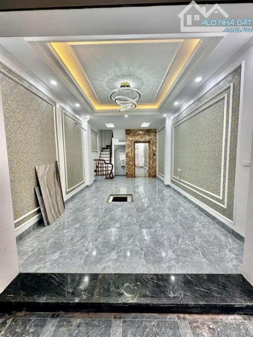 Cần Bá.n gấp 🔥 Cổ Nhuế 35.3m2, 6 tầng - gần chỗ ô tô - 2
