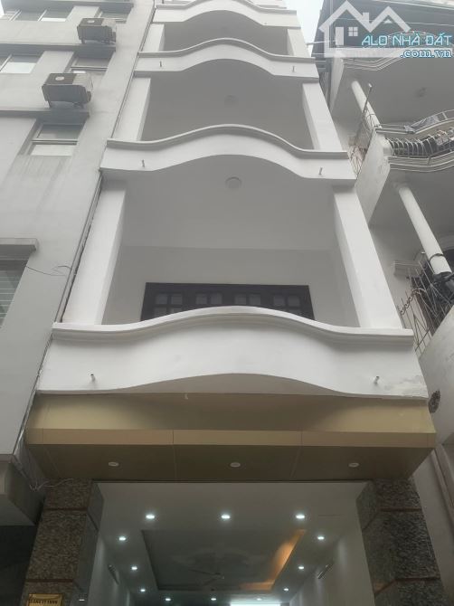 Kim Đồng 48 m ×5 tầng .Mt 4.2m.Giá 17.5 tỷ Hoàng Mai   🍀Phân lô bàn cờ 2 vỉa hè ô tô trán - 2