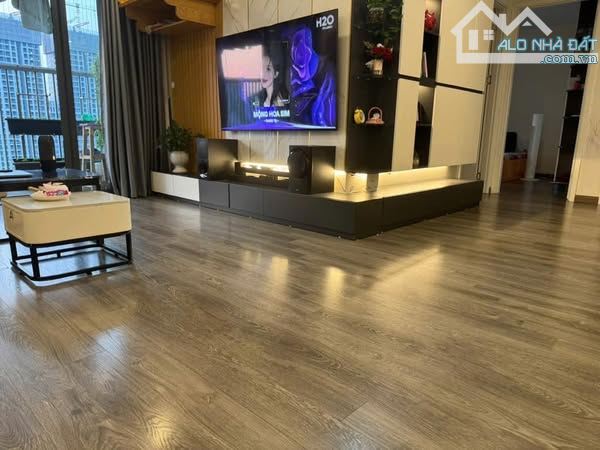 Giảm 500tr- Bán căn 125m2- 3PN- CC New Skyline Hồ Văn Quán- full đồ- có sổ đỏ- Nhỉnh 9 tỷ - 2