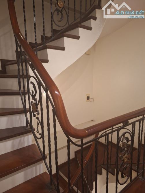 NHÀ TÂN MAI 90M2*4T, LÔ GÓC, GARA CHỈ 17,6 TỶ - 2