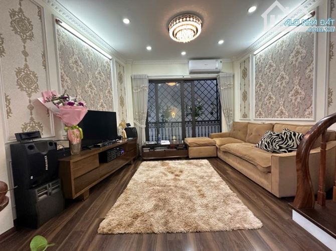 Bán nhà riêng 6,8 tỷ, 31m2, 3PN + 3WC tại Sài Đồng, Long Biên, Hà Nội, giá tốt uy tín - 2
