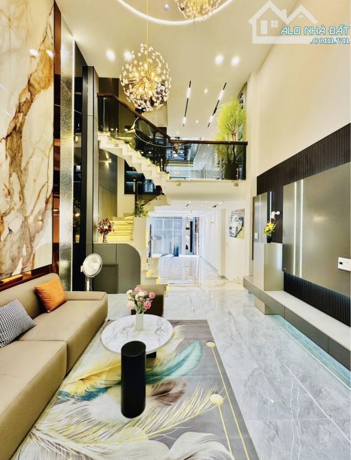 CẦN BÁN NHÀ ĐƯỜNG TRẦN PHÚ, PHƯỜNG 4, QUẬN 5 - GIÁ:4TỶ850/68,6M2 (4,8x14,3M). SHR - 2