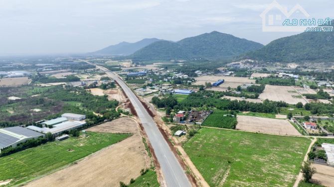 LÔ ĐẤT ĐẸP CẠNH CAO TỐC BH-VT, MẶT TIỀN ĐƯỜNG NHIỀU, PHỦ HỒNG, CÁCH CẢNG CÁI MÉP 5KM - 2