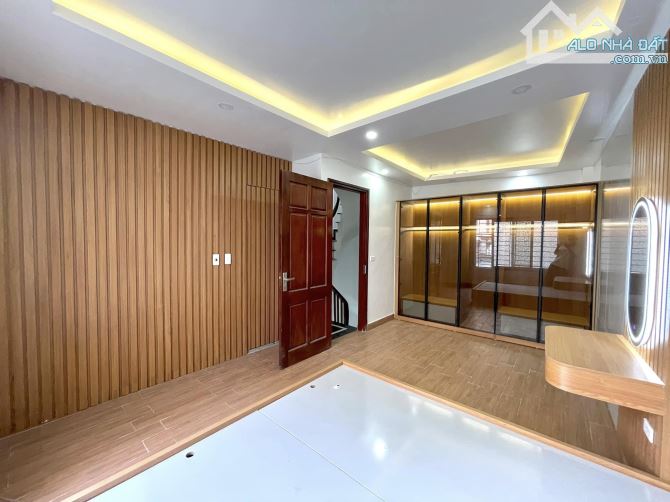 Nhà mới full nội thất 4 tầng - kinh doanh nhỏ lẻ - ô tô đỗ cạnh nhà - Mậu Lương HĐ - 2