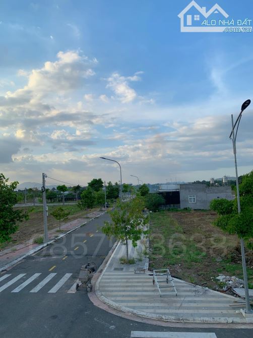 1 LÔ DUY NHẤT 140M2 KDC LAN ANH 7 KHÔNG LỖI PT - 2
