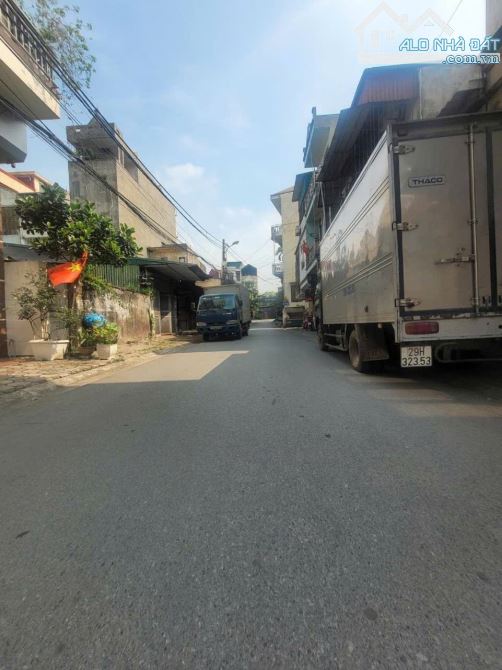 BÁN ĐẤT CẦU ĐUỐNG YÊN VIÊN GIA LÂM_105M2 MT 5M_ĐƯỜG OTO_2 MẶT THOÁG - 2