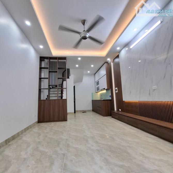 BÁN NHÀ 4 PHÒNG NGỦ TẠI THANH AM, LONG BIÊN – NHÀ ĐẸP, FULL NỘI THẤT – GIÁ CHỈ 5.5 TỶ - 2