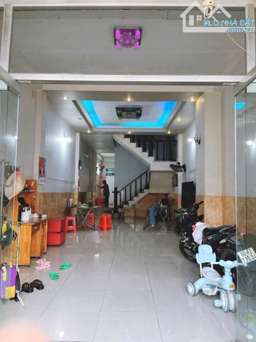 Bán nhà 1T3L thuộc KDC Quang Vinh gần ĐH Lạc Hồng, SHR, đường xe hơi. Chỉ 4.6 tỷ - 2