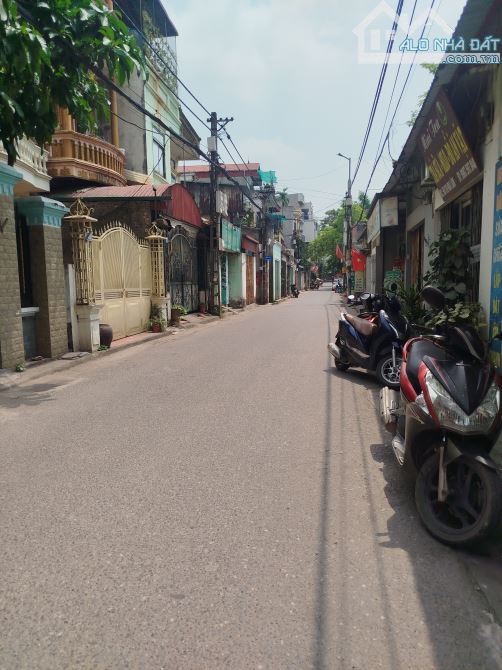 Cho thuê nhà phố Hoa Lâm kinh doanh 80m, 3 tầng ,7 triệu - 2