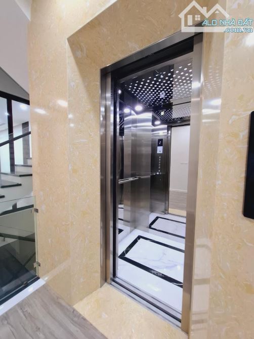 Bán Nhà Mặt Phố Bạch Thái Bưởi KĐT Văn Quán Phúc La Hà Đông 90m2 6 Tầng KD - 2
