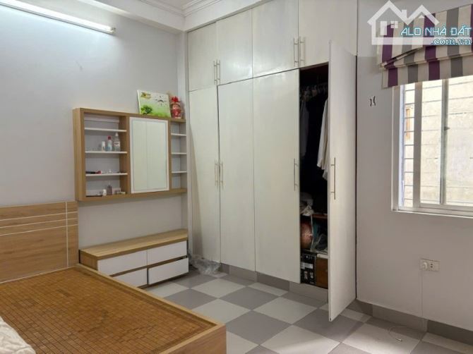 Nhà Xuân Thủy, Cầu Giấy. 52mx4; MT 4.8; Giá 12.9 tỷ - 2