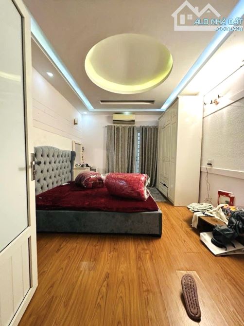 SIÊU PHẨM PHÂN LÔ CÁT LINH - 2 MẶT THOÁNG - 50M2 SD CHỈ 9 TỶ! - 2