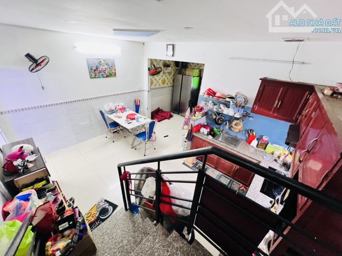 Bán nhà hẻm Oto 82m2, Phan Văn Hớn, Quận 12, Sổ nở, nhỉnh 5 tỷ - 2