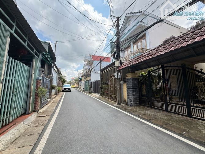 Chị Gái Gửi Bán Villa Mới Đường Mê Linh Đà Lạt 134m2 Ngang Hơn 6m Cực Có Gu Đường ÔTô 6m - 2