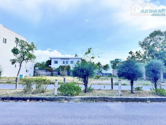 Rẻ nhất đường Lê Đức Thọ, Khu đô thị số 3 - 2