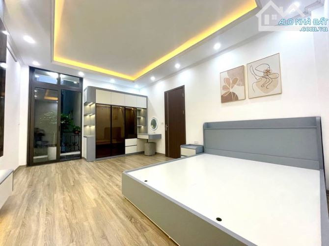 Bán CCMN 7 tầng tại Kim Giang, Thanh Trì, HN. 52m2, thằng mát, 11 phòng khép kín. DT 50tr - 2