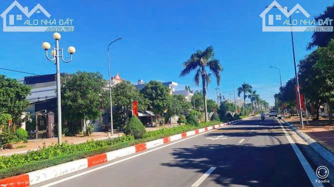 BÁN GẤP 2 LÔ LIỀN KỀ MẶT TIỀN TRẦN XUÂN ĐỘ - TT. LONG ĐIỀN - 2