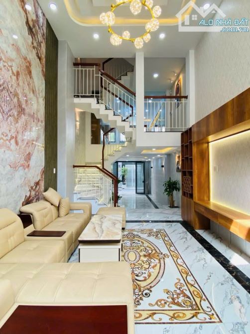 🏡 CƠ HỘI MUA NHÀ HIẾM CÓ - GIA ĐÌNH TRÍ THỨC CAO - LÝ THƯỜNG KIỆT - 67M² - 4 TẦNG - 2