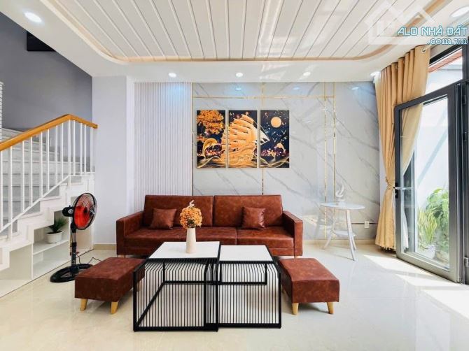 🚨 VỊ TRÍ ĐỘC TÔN - HÀNG XÓM TOÀN DOANH NHÂN - ĐƯỜNG LÊ QUÝ ĐÔN - DT 4.3X18M - 2