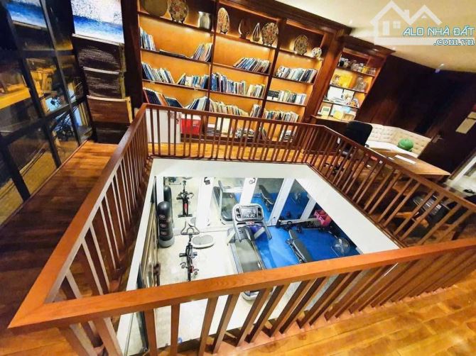 Tòa nhà Căn hộ cao cấp Ngọc Thụy 119X6T, MT 6m, thang máy, Khách Tây, tiền tỷ, 26.8 tỷ - 2
