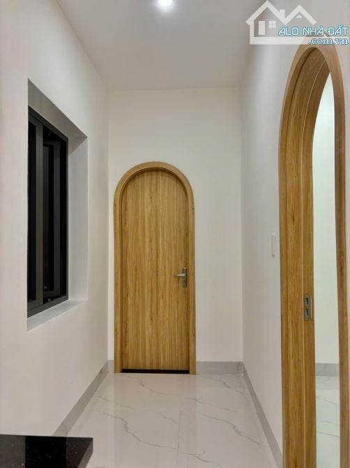 Nhà Đẹp Mới Tinh Hòa Phú Có Thêm 3 Phòng Trọ - 2