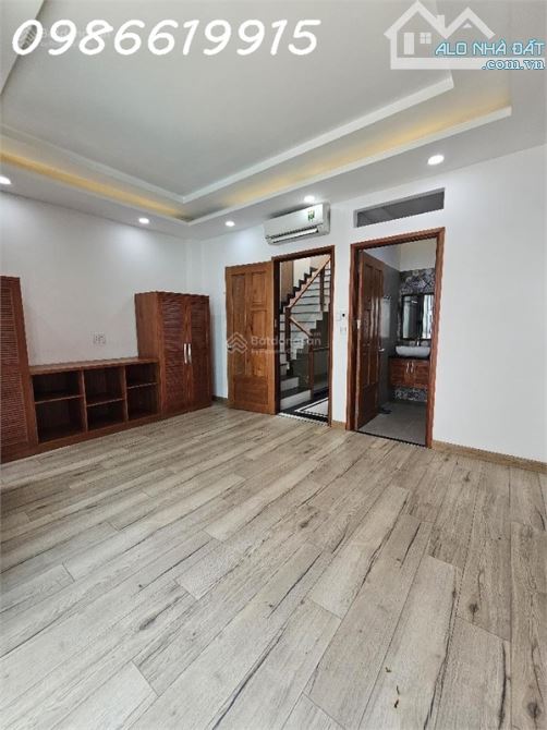 BÁN NHÀ ĐẸP 4TẦNG NGAY CÔNG VIÊN VEN SÔNG - DT 105m2 - CHỈ 15x TỶ - 2