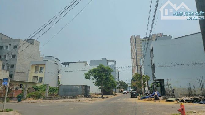 BÁN GẤP NHÀ ĐẸP 3 TẦNG KHUÊ MỸ ĐÔNG 14 - 106M2 - VIEW CÔNG VIÊN - DÒNG TIỀN 20TR/THÁNG - 2