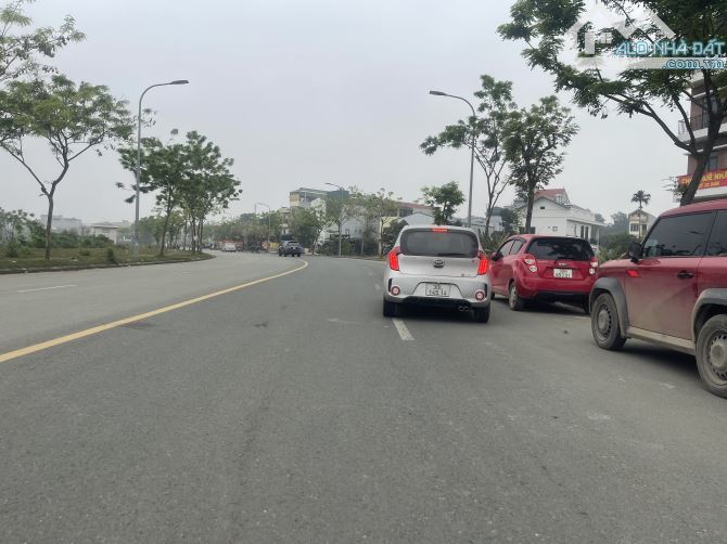 HÀNG HIẾM-Hơn 2 tỷ sở hữu hơn 60m Full thổ cư,tuyến 2 CNC Hòa Lạc,sát Đại Lộ Thăng Long - 2