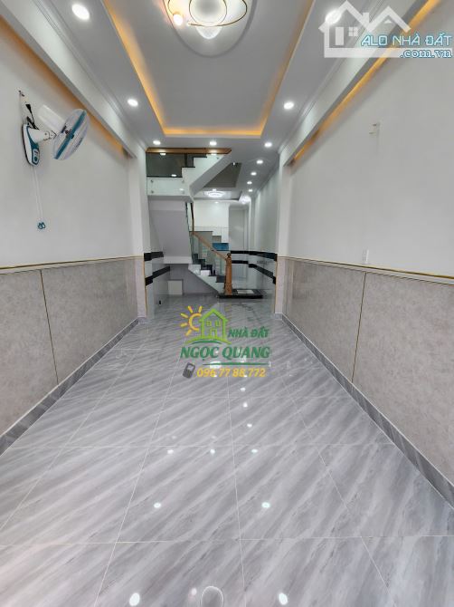 BÁN NHÀ ĐƯỜNG TRUNG MỸ TÂY 2A, HẺM 6M THÔNG, 3 TẦNG, 4 PHÒNG NGỦ - 2