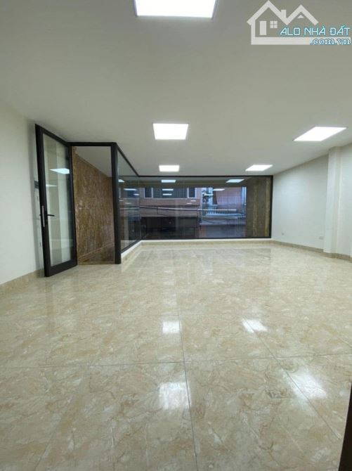 BÁN TOÀ NHÀ NGUYỄN XIỂN, DÒNG TIỀN 200TR/TH, GARA Ô TÔ 2 THOÁNG, 200M2 10T MT6M GIÁ 55 TỶ - 2
