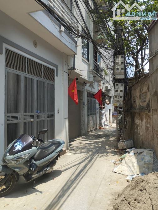BÁN GẤP NHÀ ĐẸP Ở NGAY,37M2,2 TẦNG ,GẦN NGÕ Ô TÔ, HÀ TRÌ 3 HÀ ĐÔNG GIÁ 5,5 TỶ - 2