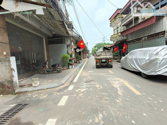 LÔ ĐẤT RẺ BẤT NGỜ 143M VÂN HÀ ĐÔNG ANH ĐỐI DIỆN KHU ĐẤT ĐẤU GIÁ,SIÊU TIỀM NĂNG CHỈ 5xTR/M2 - 2