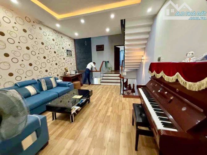 SIÊU PHẨM NHÀ 4 TẦNG 118m² – HÀN THUYÊN – TRUNG TÂM HẢI CHÂU – FULL NỘI THẤT – CHỈ 10.x TỶ - 2