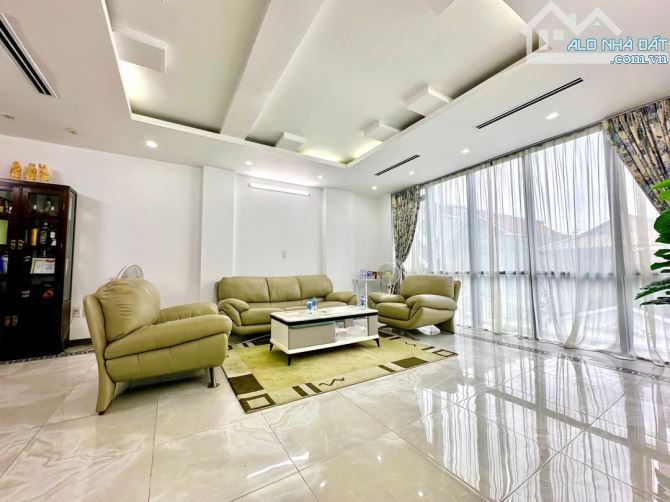 9 tầng thang máy, Nguyễn Xiển, oto tránh đỗ, thông sàn Văn phòng CTY, 55m2. Giá 27.5 tỷ - 2
