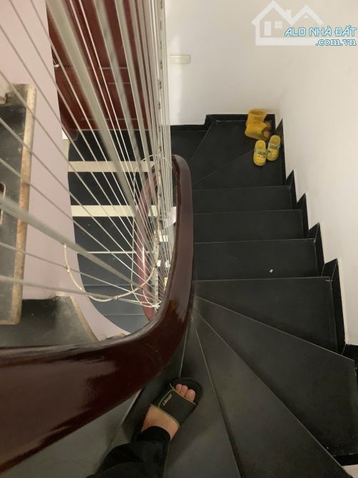 NHÀ PHỐ TÂN MAI, LÔ GÓC, Ô TÔ ĐỖ CỬA, 10M RA PHỐ -KINH DOANH. DT35Mx5T, GIÁ 9.3 TỶ - 2