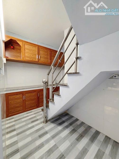 Bán nhà Tân Hoà Đông, Bình Tân- 2ty300 TL - 2PN, 1WC - 2