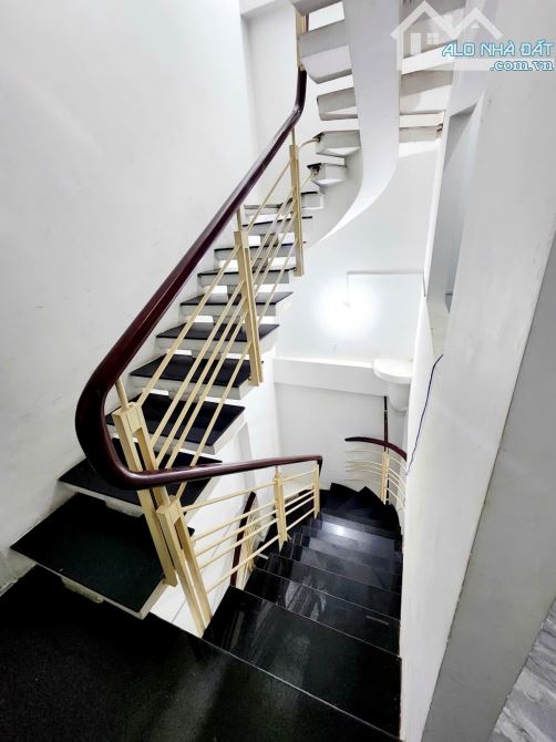 Bán nhà 4 tầng 4.5x14m nhựa 6m Sư Vạn Hạnh Quận 10 - 2