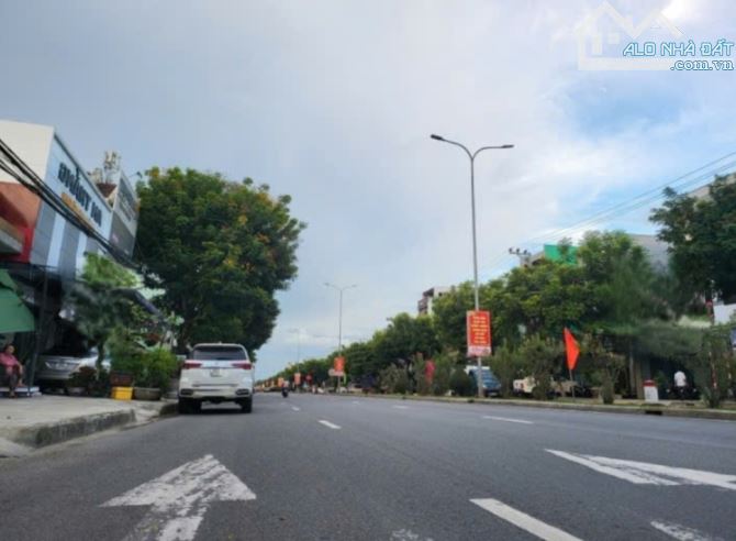 💥🏠💥Bán nhà Mặt tiền Nguyễn Lương Bằng. Diện tích 84m2. Giá 5,04 tỹ - 2