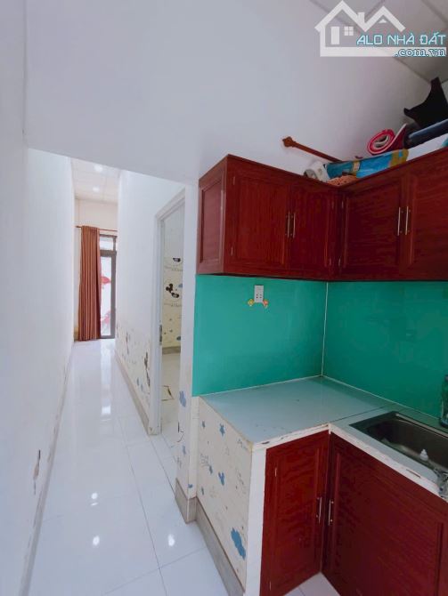 Bán Nhà nhỏ xinh 30M2 ngay Chợ 57, cách đường Phạm Văn Thuận vào 150M tới nhà - 2