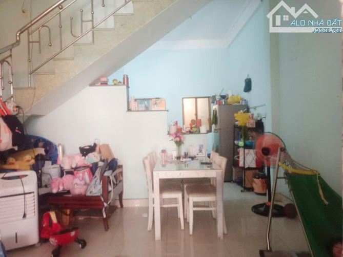 BÁN NHÀ 76M2 MẶT TIỀN ĐƯỜNG, GẦN CHỢ, BV LÊ VĂN THỊNH, Q2. GIÁ 6.X Tỷ - 2