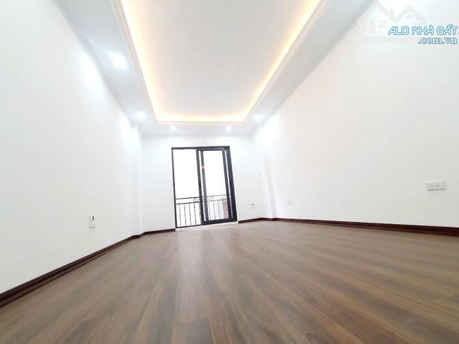 Bán nhà Hưng Phúc, Yên Sở, ngõ nông 15m ra ô tô tránh, 5 tầng mới ở ngay 5 tỷ 950 - 2