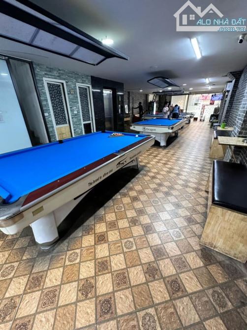 Bán nhà mặt phố Phố Huế, Hai Bà Trưng, 185m2, 2tầng, mặt tiền 6,5m, phố kinh doanh, 147 tỷ - 2
