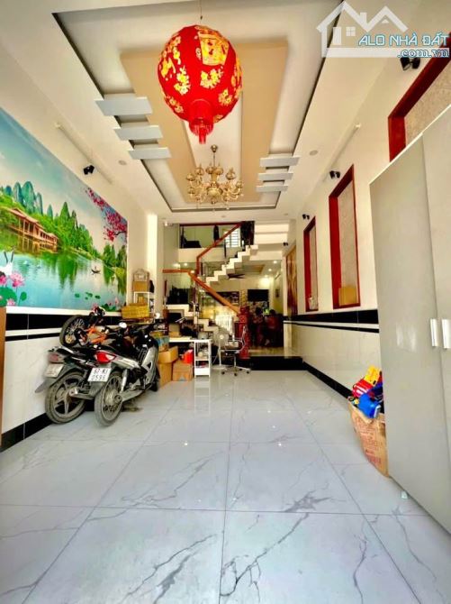 NHÀ PHÂN LÔ ĐỒNG BỘ – SHR – ĐƯỜNG 8M XE TẢI QUAY ĐẦU HT13, Quận 12 Nhỉnh 5 TỶ - 2