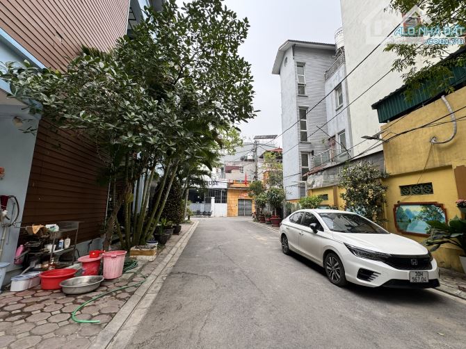 Chính chủ gửi bán căn biệt thự xây thô, DT 123m2 tại thôn Cam, xã Cổ Bi, hai mặt tiền - 2