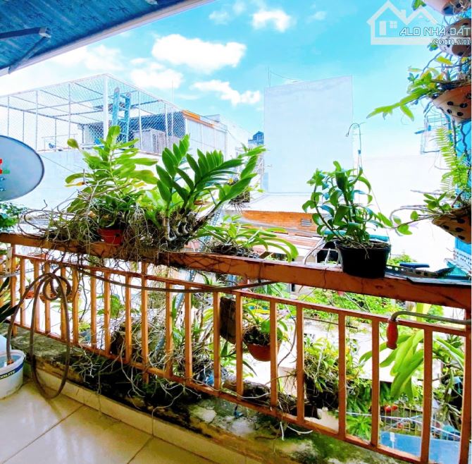Bán nhà hẻm Lạc Long Quân, QUẬN TÂN BÌNH, Diện tích vuông vức 3.4 x 12.45 m, Giá 6.65 tỷ - 2