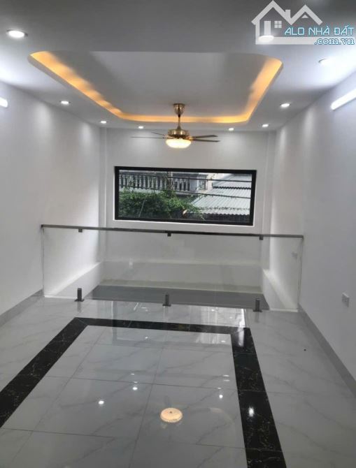 Bán nhà Phúc Lợi, Long Biên 31m2, 6 tầng, ô tô vào nhà, ngõ thông, 6.6 tỷ - 2